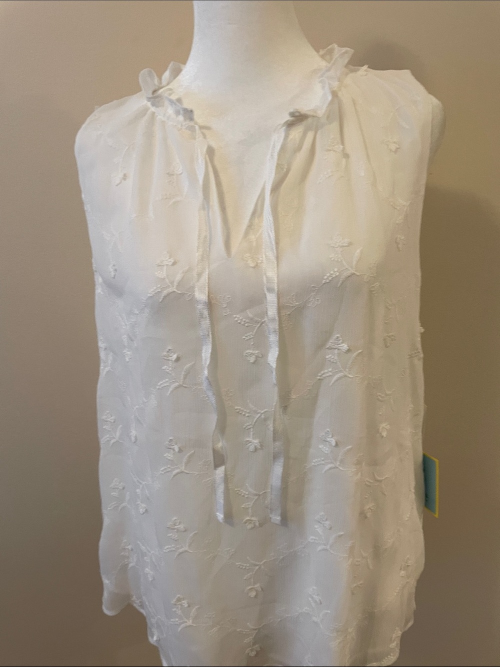 CeCe White Sleeveless Embroidered Tie-Neck Camisole